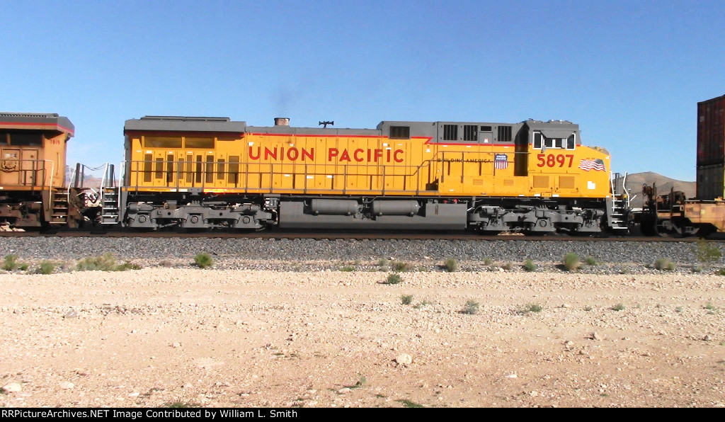 WB Intermodal Frt at Erie NV -6